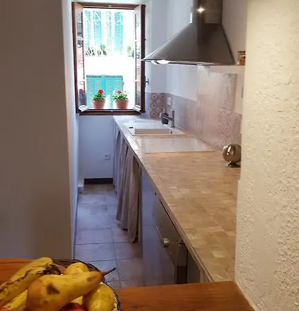 Casa Corsa Hébergement de vacances Santa-Lucia-di-Tallano